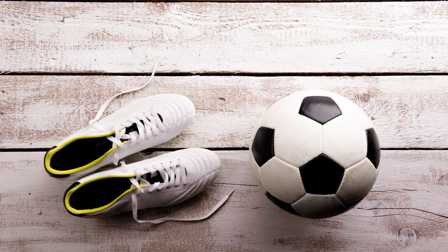 7 Best Soccer Cleats For Wide Feet