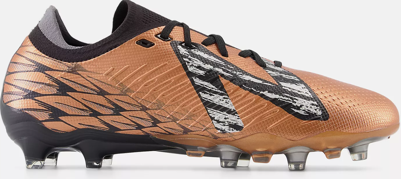 mens soccer cleats for wide feet