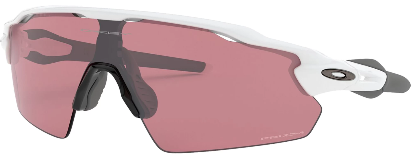7 Best Golf Sunglasses Enhancing Your Game Via Clear Vision!